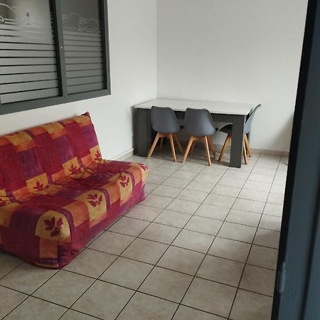 Meximieux Apartamento Exterior foto